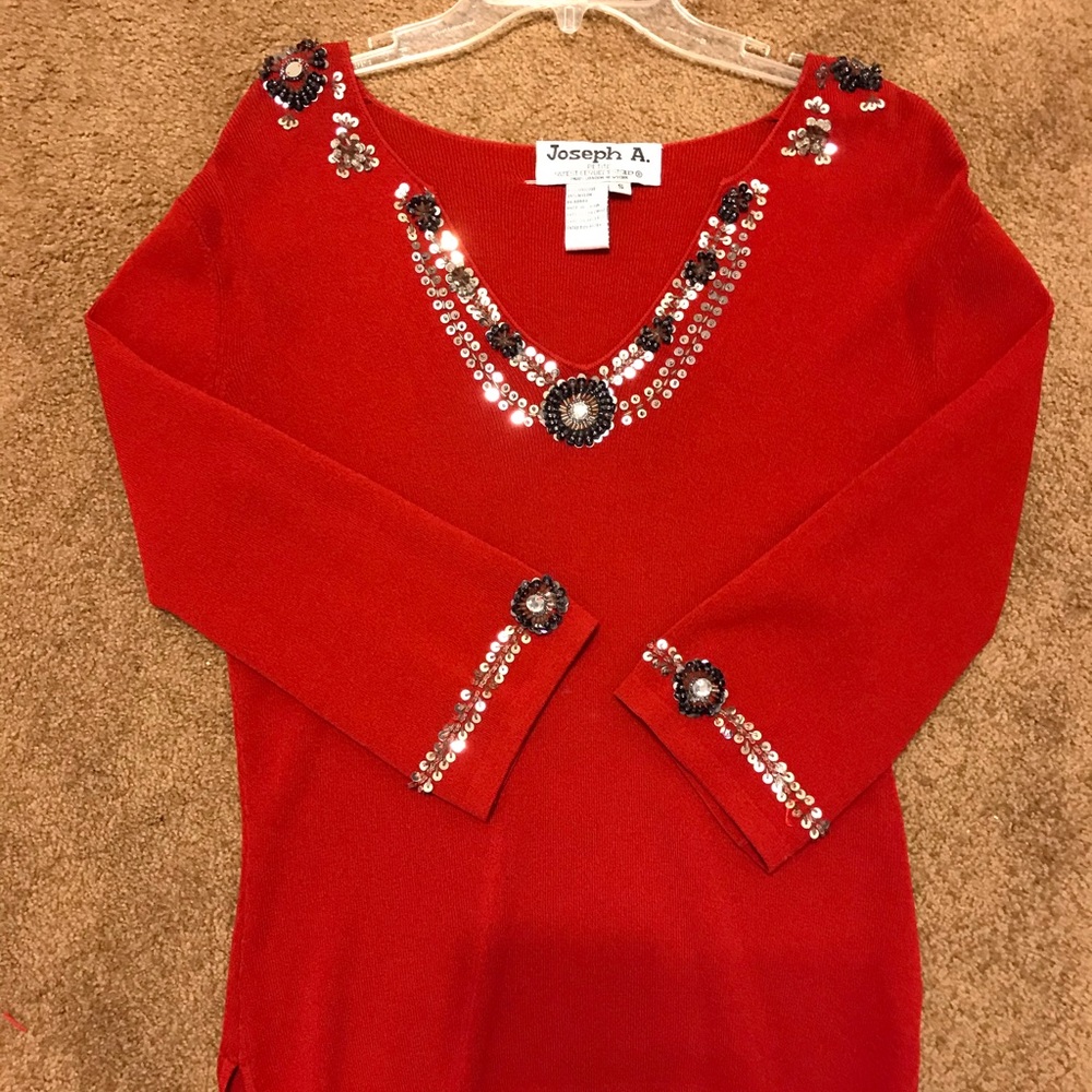 Joseph A. decorative beaded top